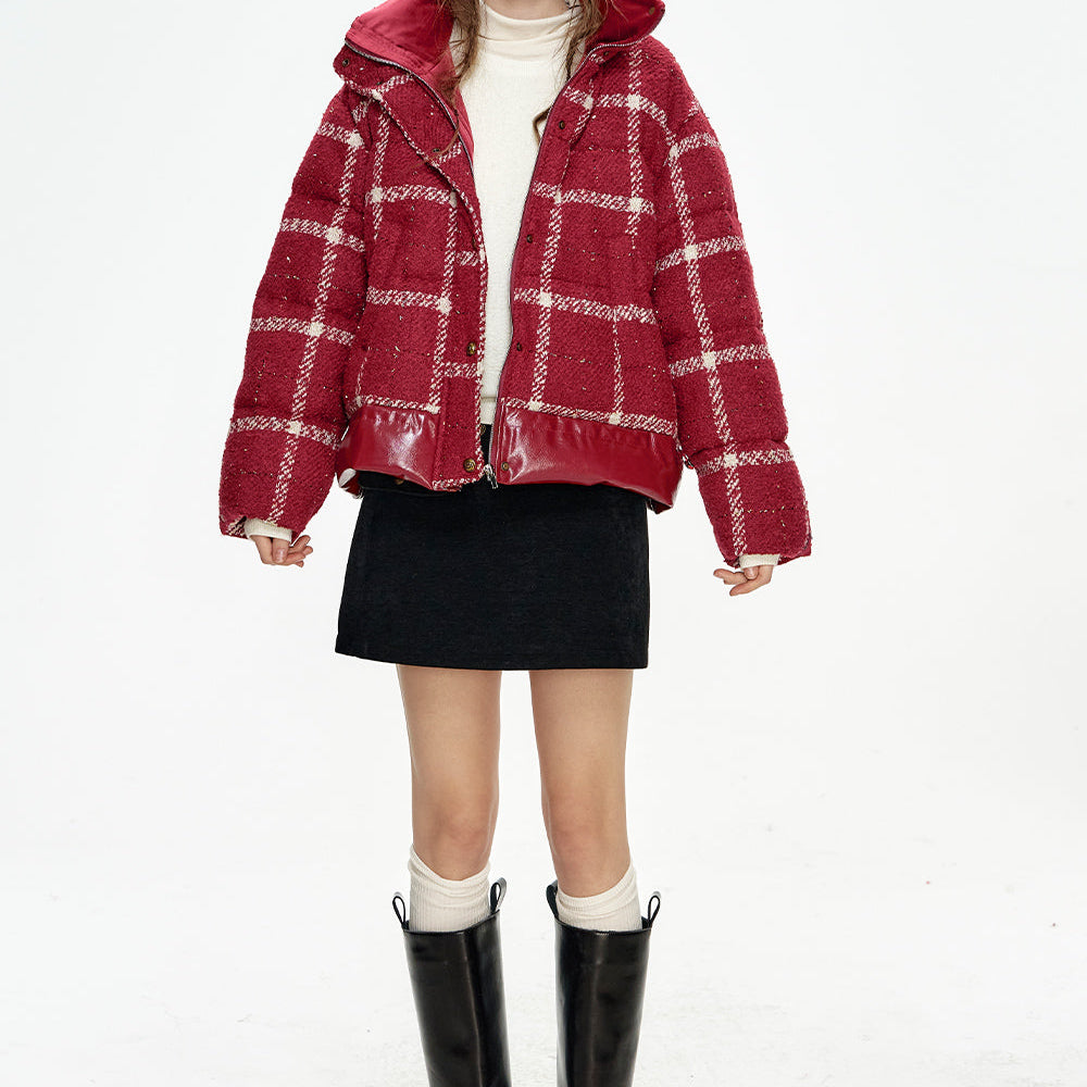 
                  
                    ELFSACK 2024 Winter New Arrivals New Year's Red Plaid PU Splicing Zipper Drawstring Short Down Jacket Women
                  
                