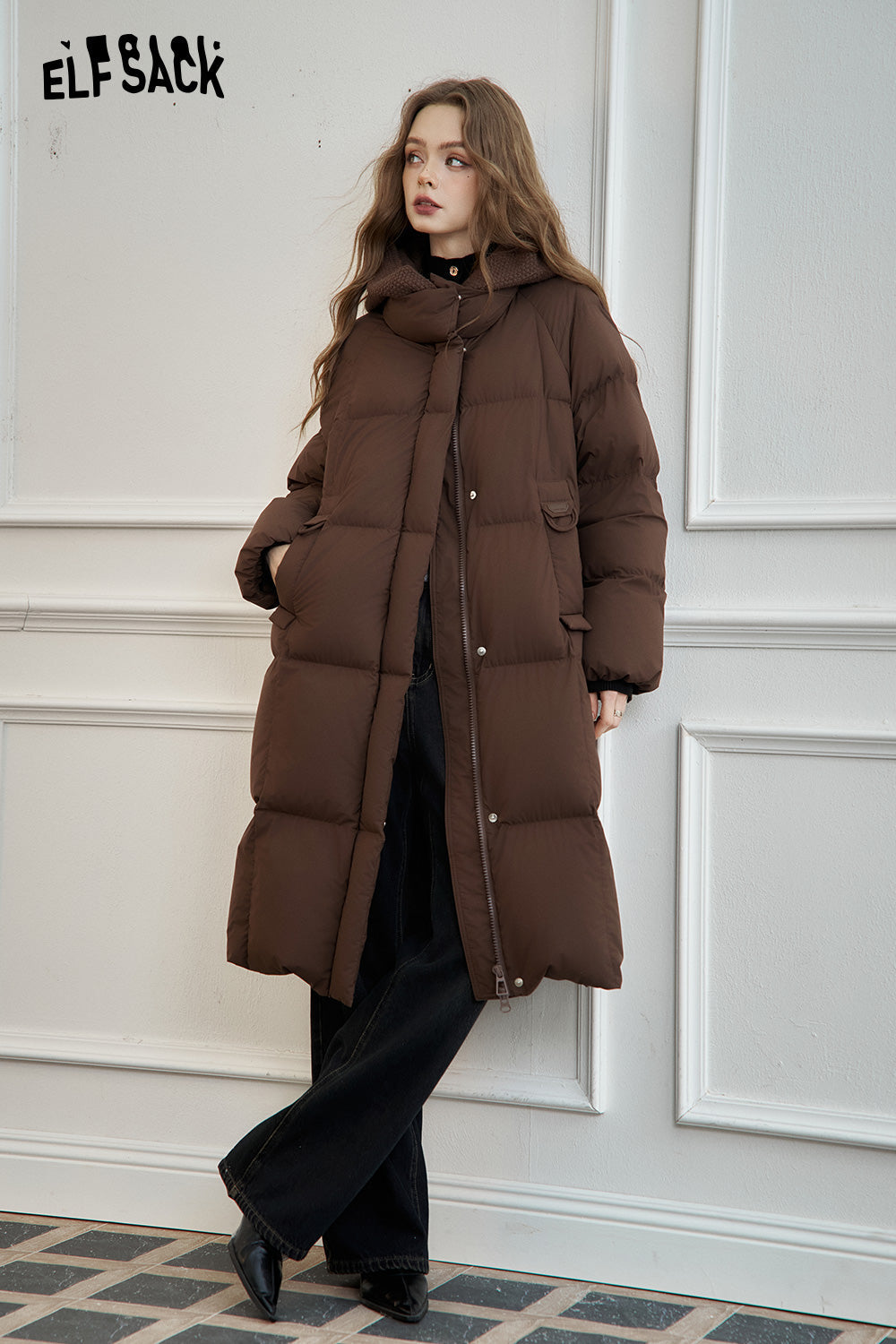 ELFSACK Women's mid-length hooded down jacket with knitted hood and raglan sleeves for warmth