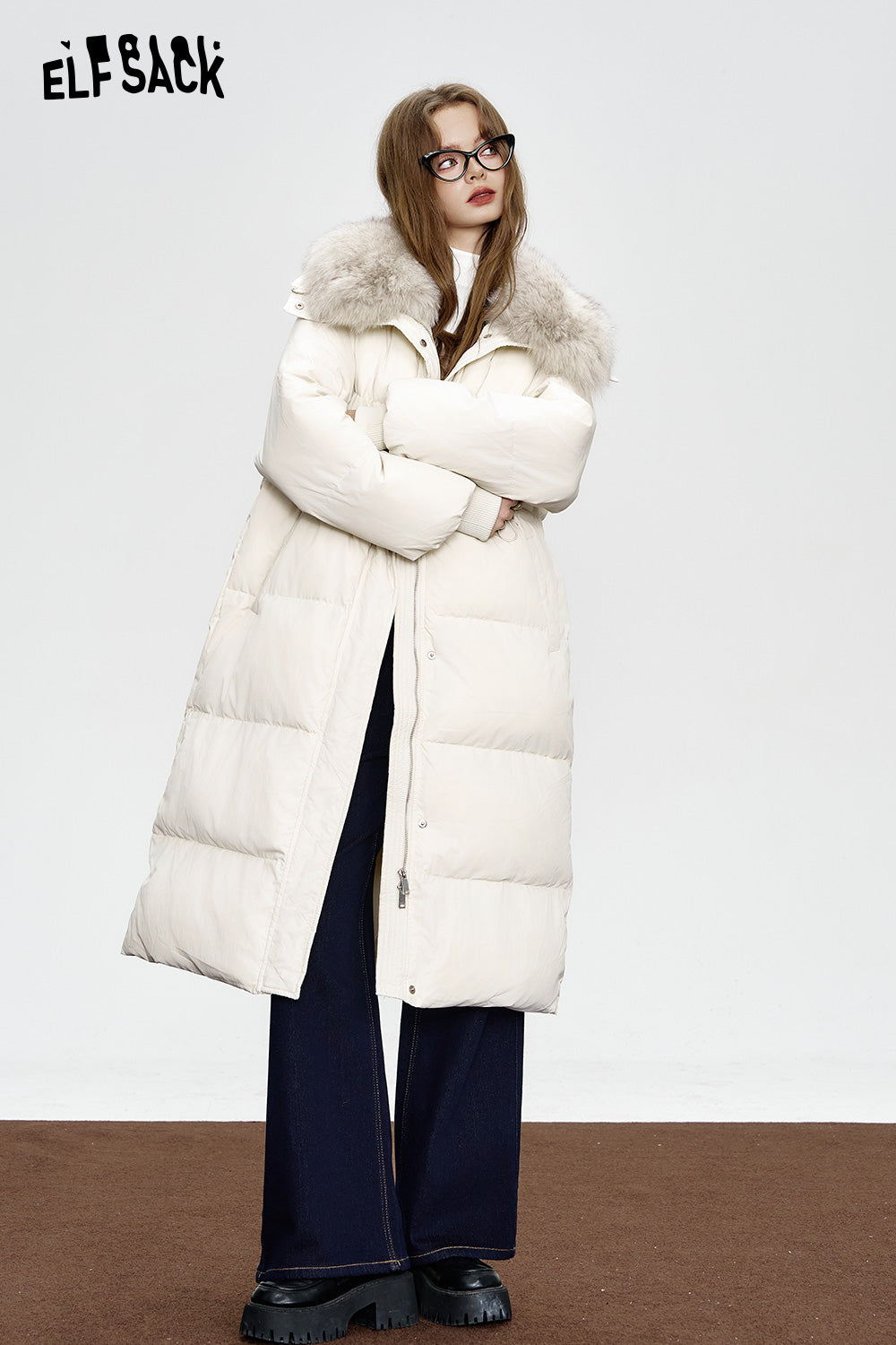 ELFSACK Black mid-length down jacket Fake fur collar waist elegant coat