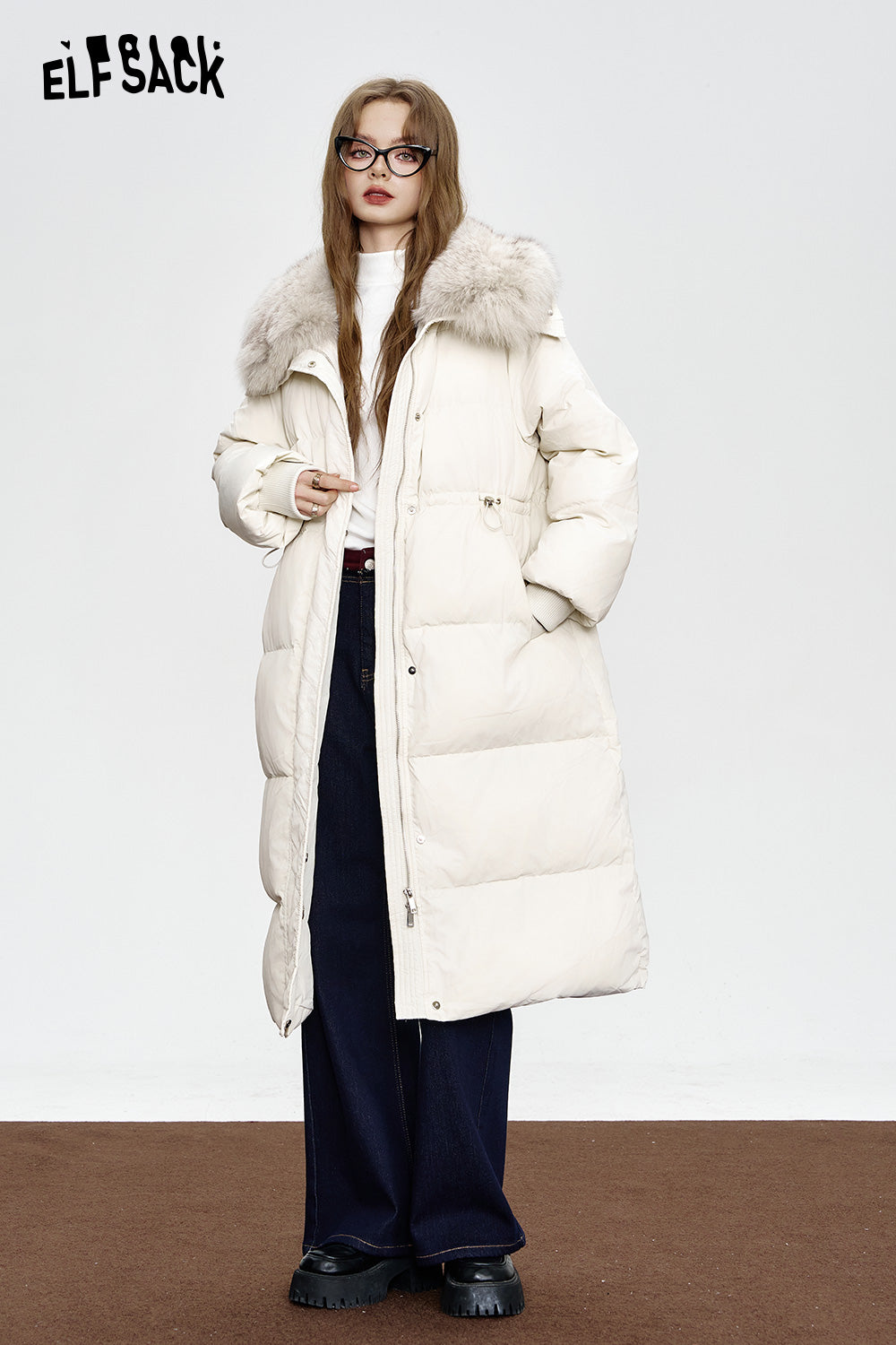 ELFSACK Black mid-length down jacket Fake fur collar waist elegant coat