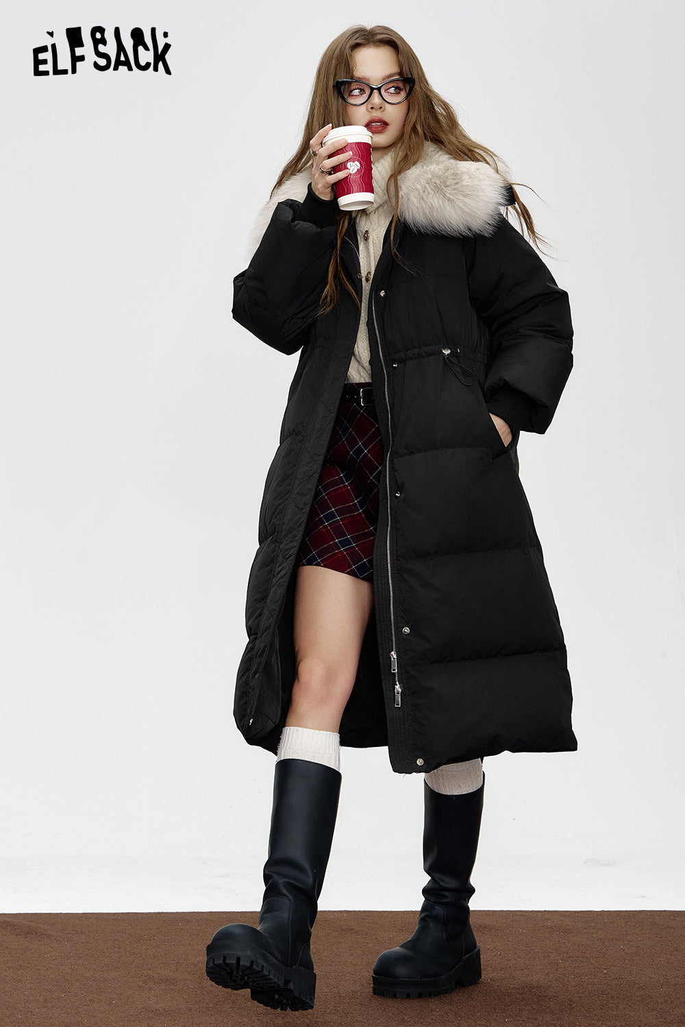 ELFSACK Black mid-length down jacket Fake fur collar waist elegant coat