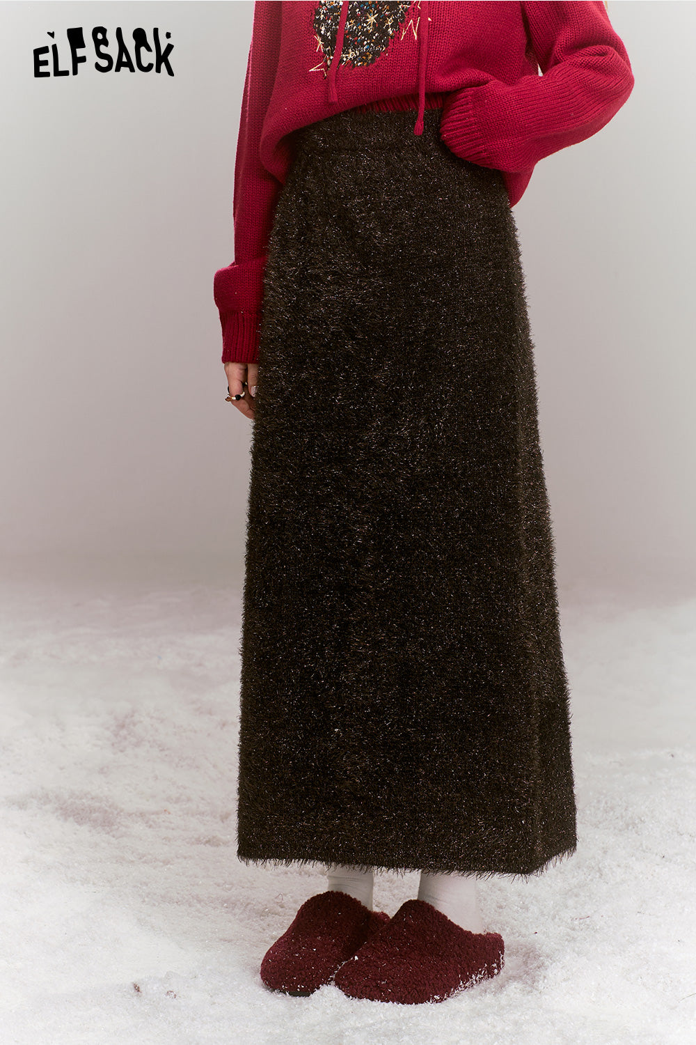 ELFSACK Retro Glitter Feather Yarn Coffee Color Straight Long Skirt