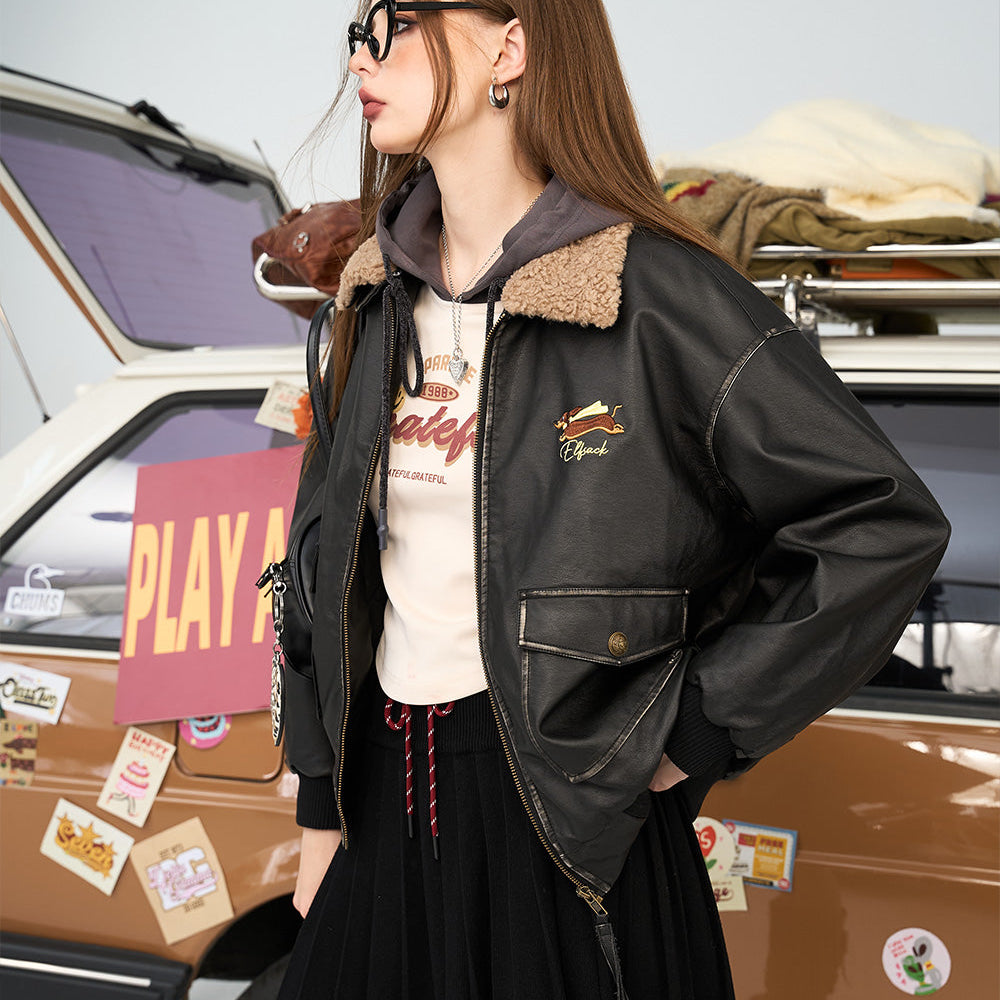 
                  
                    ELFSACK 2024 Winter New Arrivals Dog embroidery retro street black PU leather jacket for women
                  
                