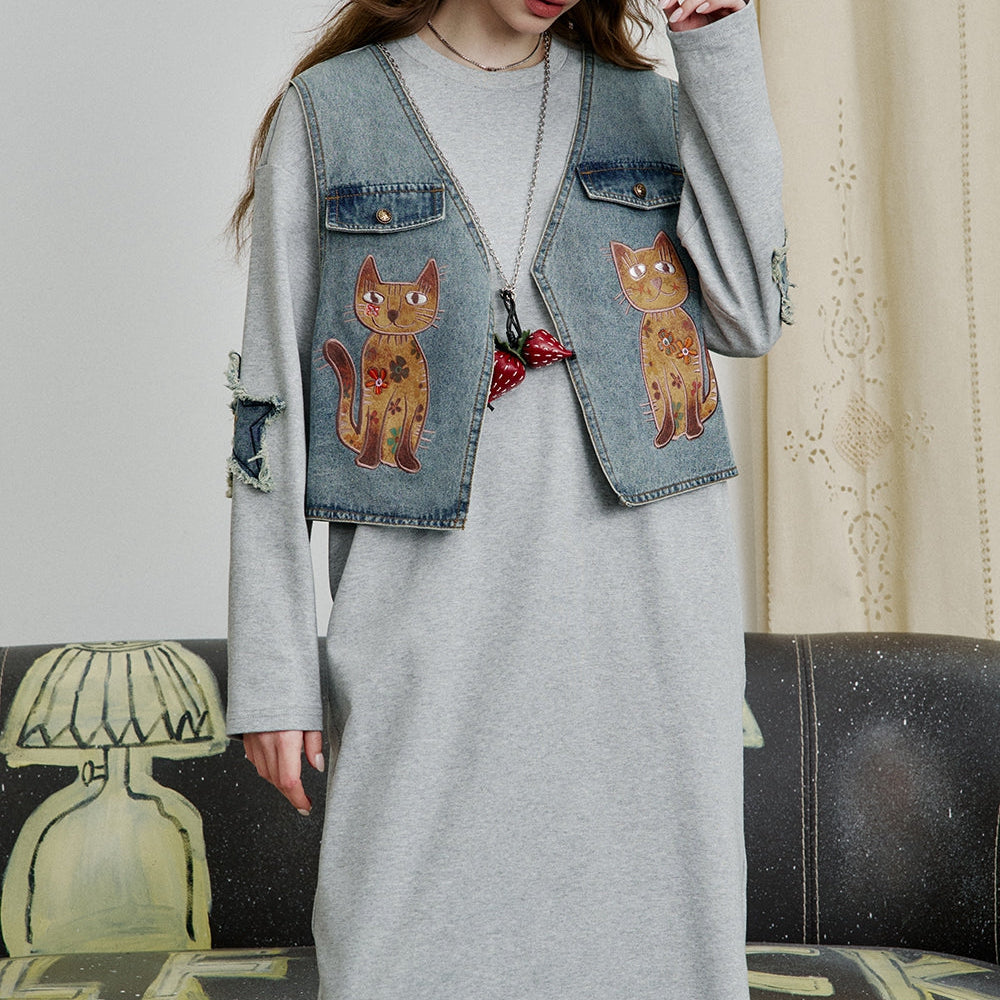 ELFSACK 2025 Spring New Arrivals Fake Two Piece Cats Patch T-shirt Dress Women Denim Waistcoat Loose Casual Dress