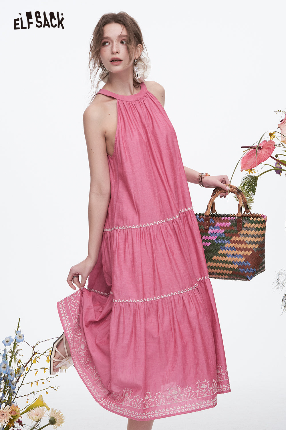 ELFSACK Sweet Pink Halter Neck Sleeveless Dress Women Y2K Embroidery Loose A-line Long Dress