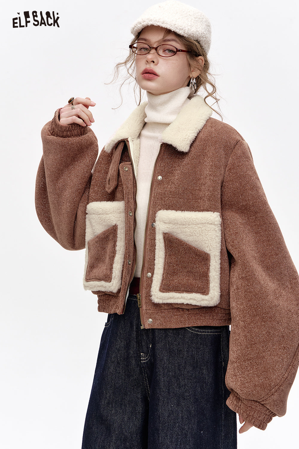 ELFSACK 2024 Winter New Arrivals Contrast color stitching brown faux plush vintage short coat