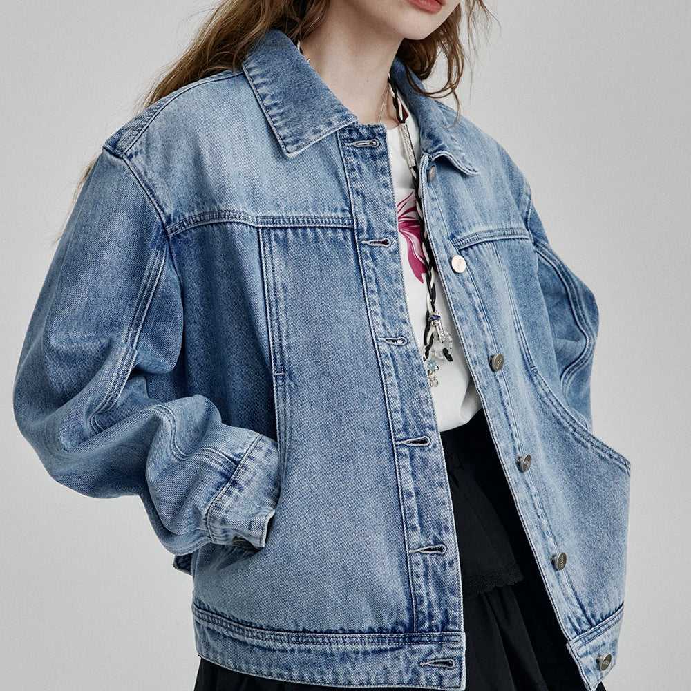 
                  
                    ELFSACK 2025 Spring New Arrivals Casual Blue Single Breasted Short Washed Denim Jacket Women
                  
                