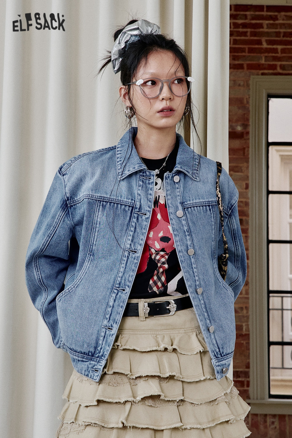 ELFSACK Casual Blue Single Breasted Short Washed Denim Jacket Women