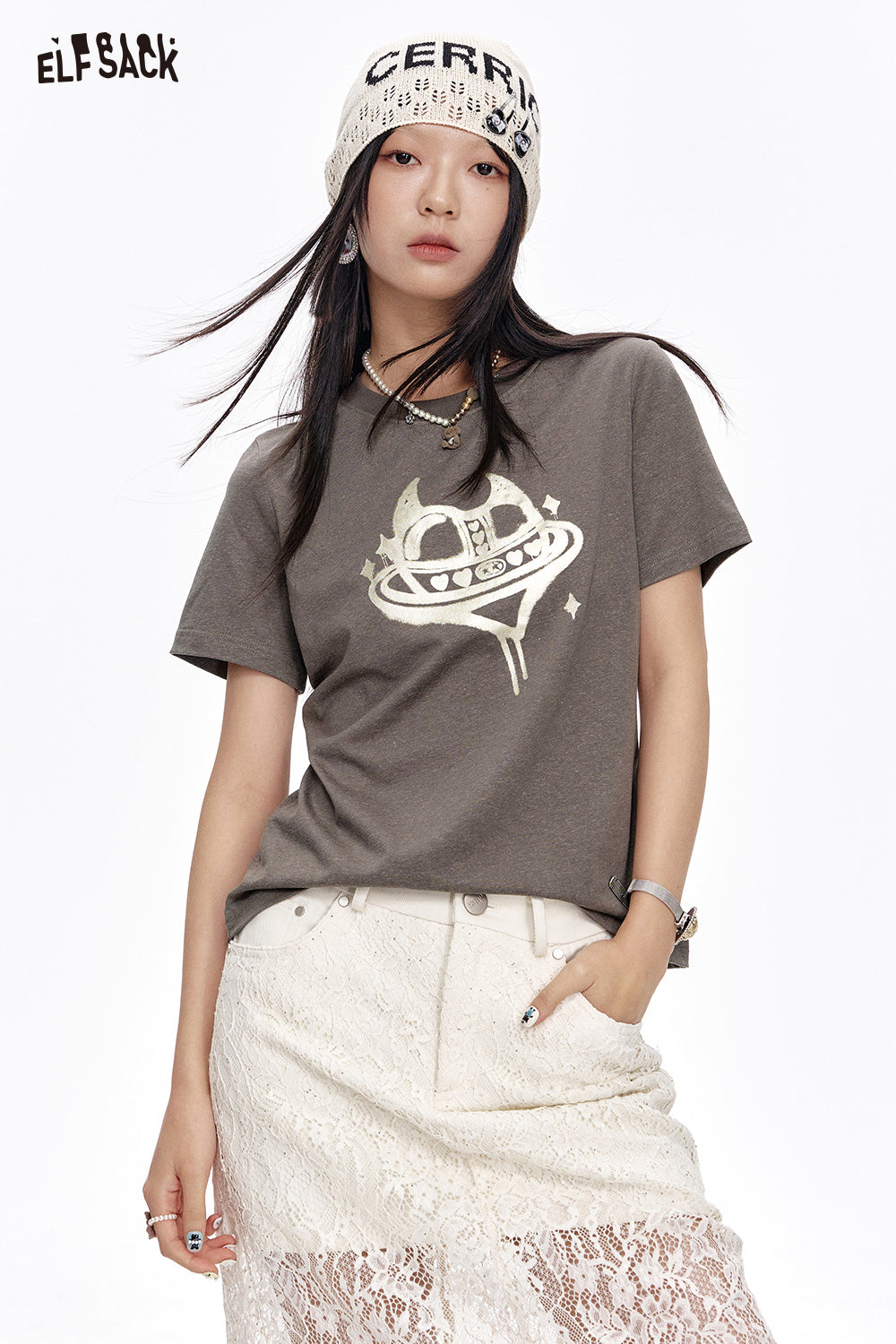 ELFSACK Sweet cool heart printed short sleeve slim T-shirt women