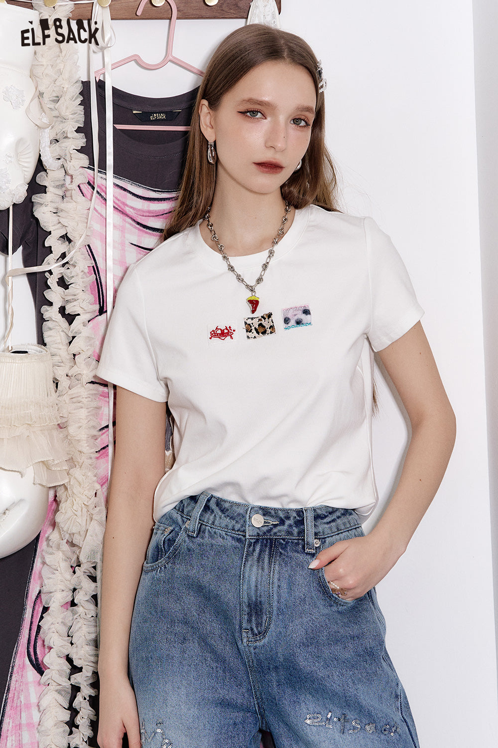 ELFSACK Casual Versatile Cartoon Print Slim Fit Short Sleeve T-shirt Women