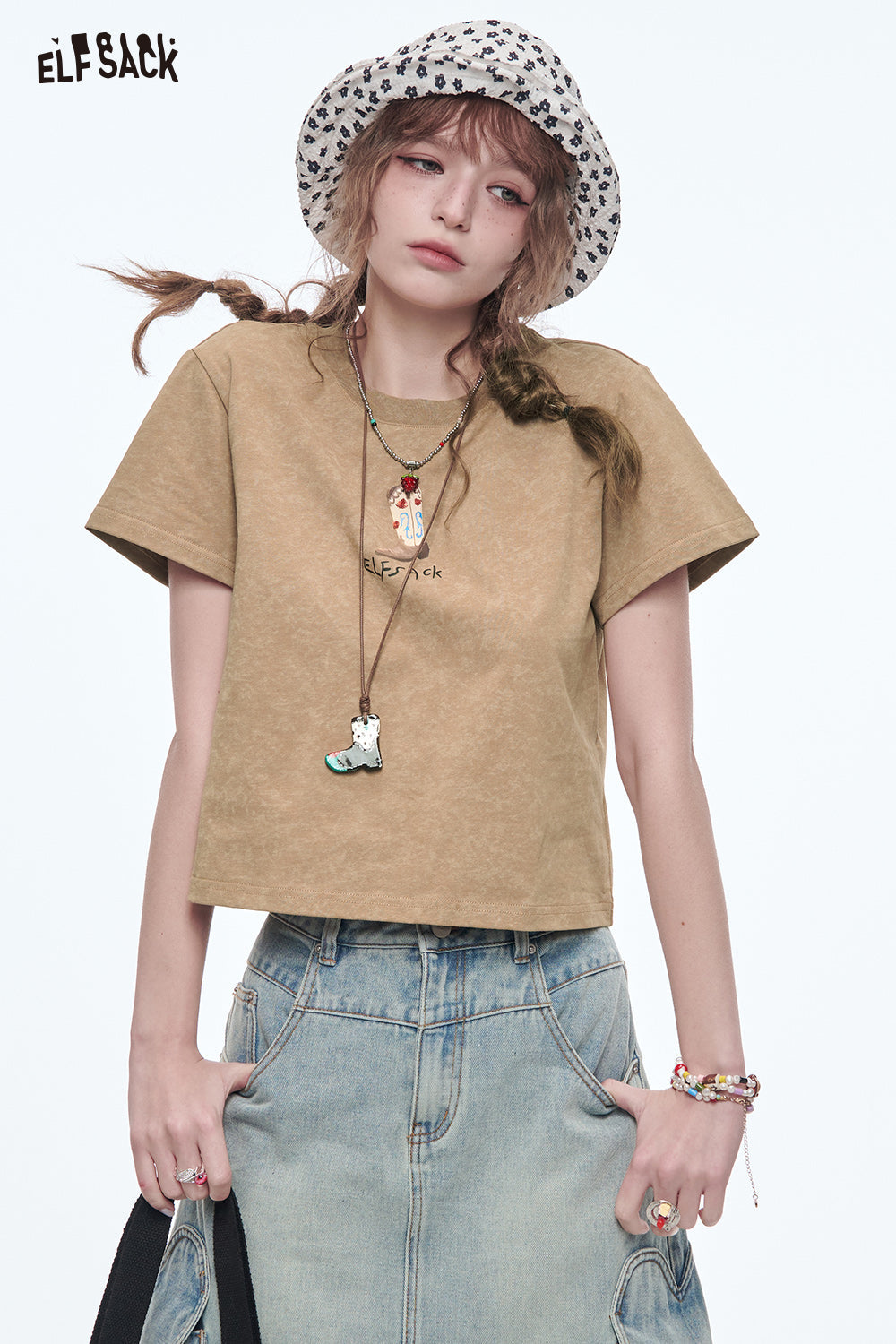ELFSACK Casual Cartoon Print Short Sleeve T-shirt Women Slim Fit Short Top