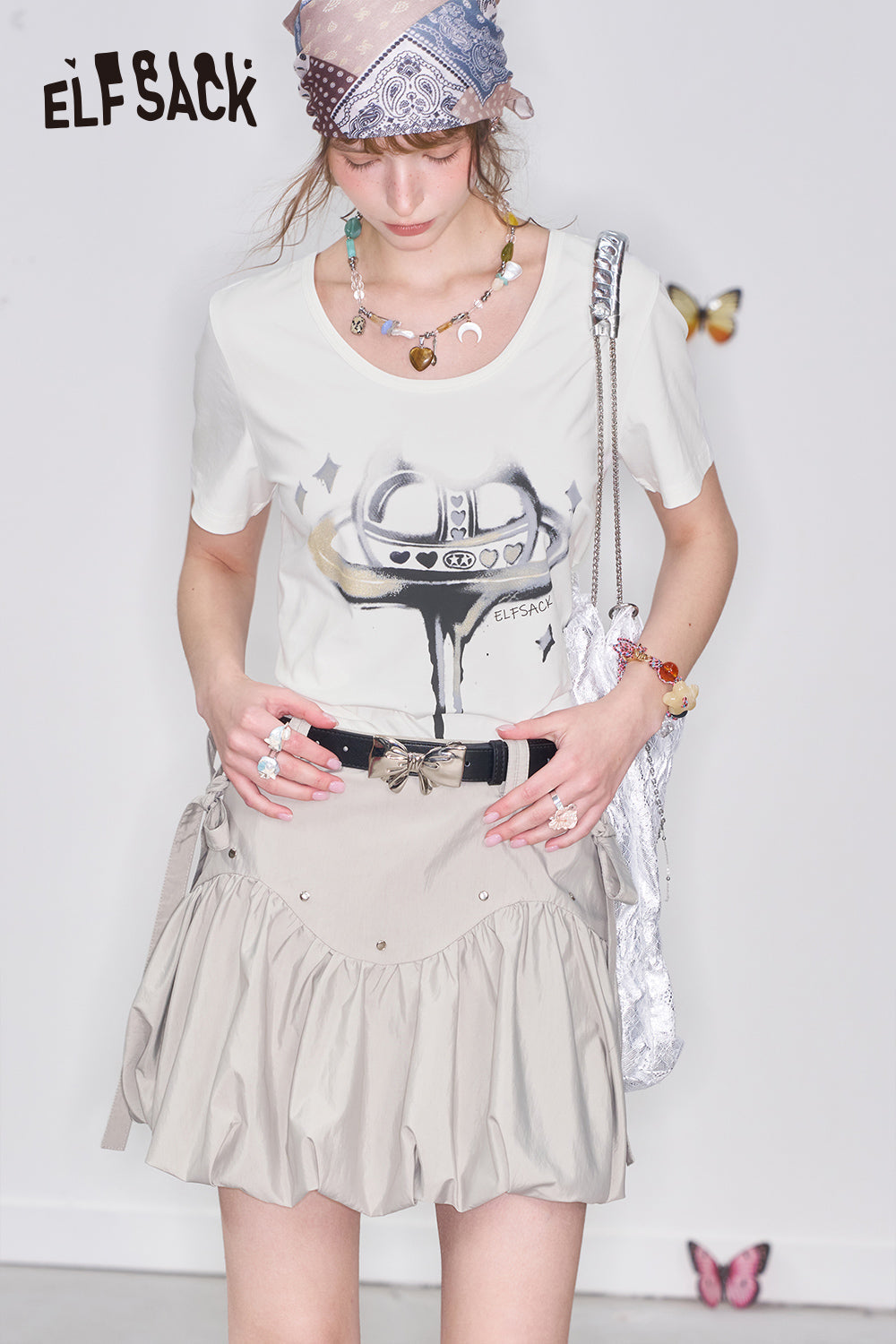 ELFSACK Y2K White Heart Printed Short Sleeve T-Shirt Women's Loose Casual Versatile Top