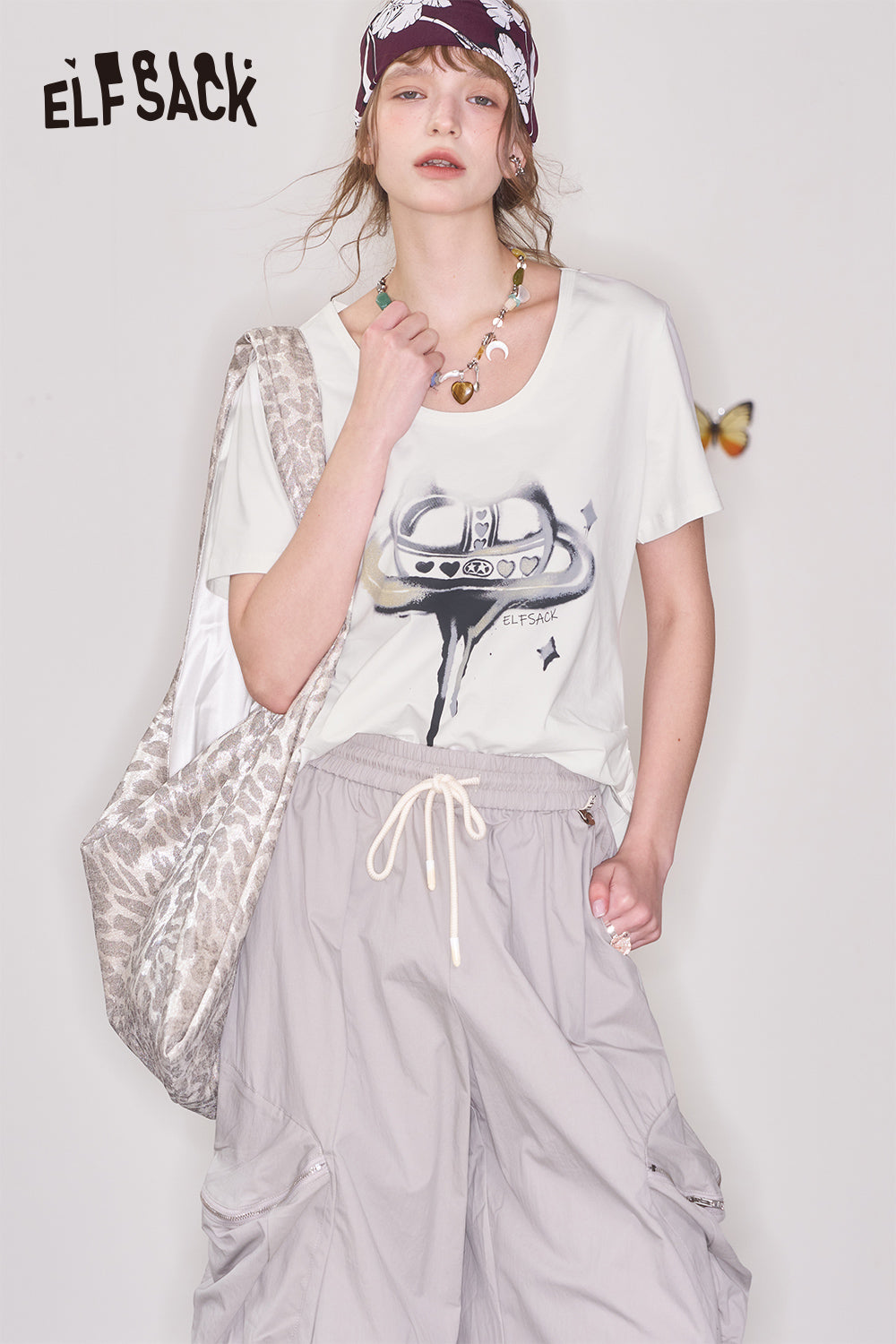 ELFSACK Y2K White Heart Printed Short Sleeve T-Shirt Women's Loose Casual Versatile Top