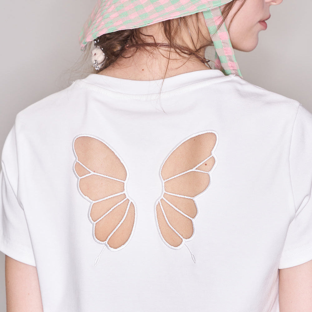 
                  
                    ELFSACK 2025 Spring New Arrivals Butterfly Hollow Solid Color Letter Short Sleeve T-shirt Women Casual Cropped Top
                  
                
