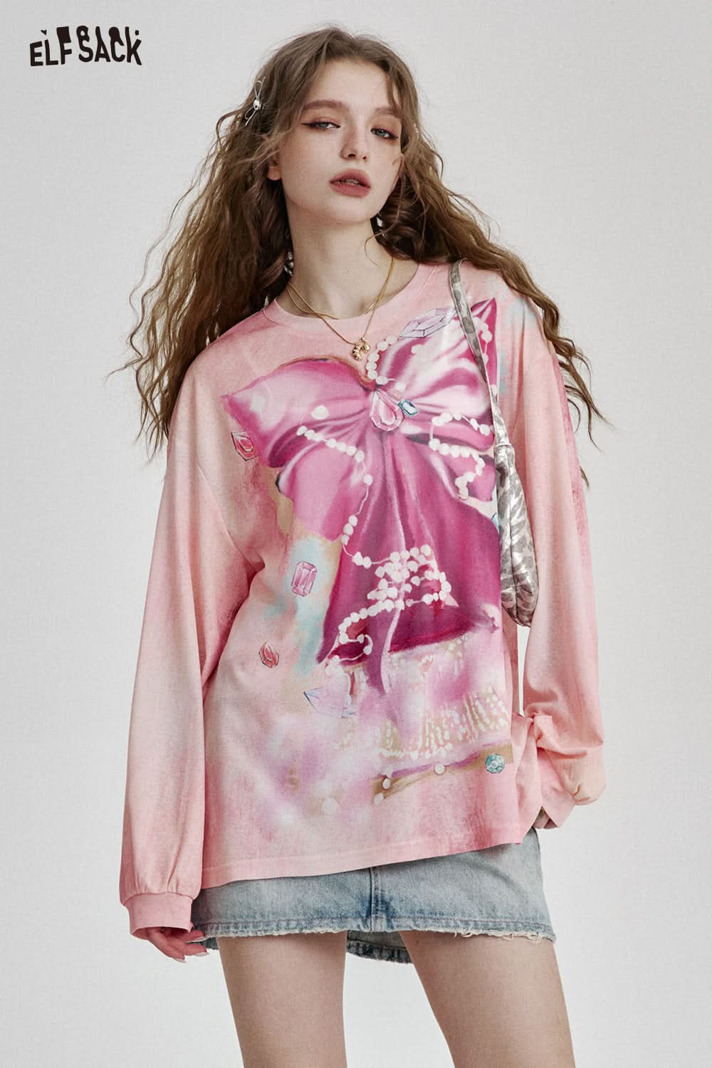 ELFSACK Sweet Cool Bow Print Loose Thin Knitted Pullover Women's Streetwear Smudged Top