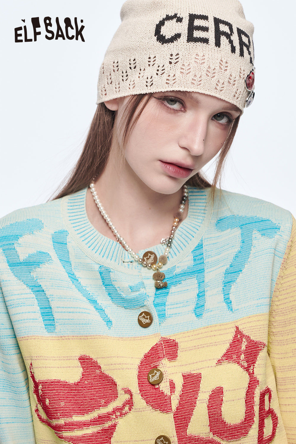 ELFSACK Y2K Dopamine O-neck Original Print Heart Button Knitted Cardigan Female