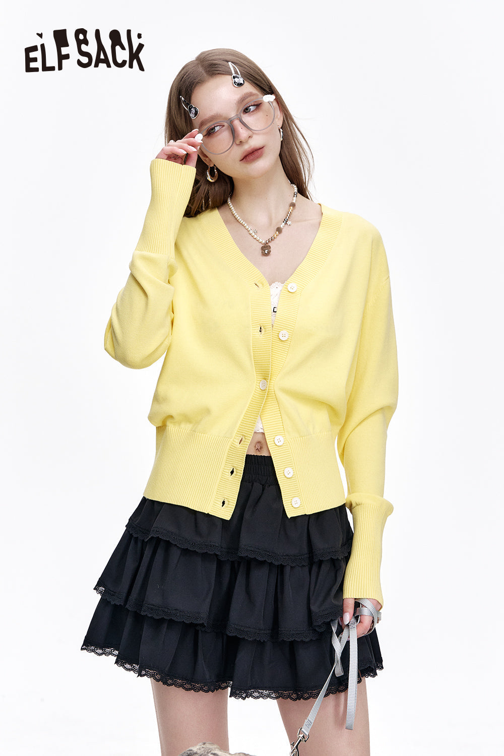 ELFSACK Y2K Letter Beads V-neck Knitted Cardigan Women's Versatile Slim Thin Sweater
