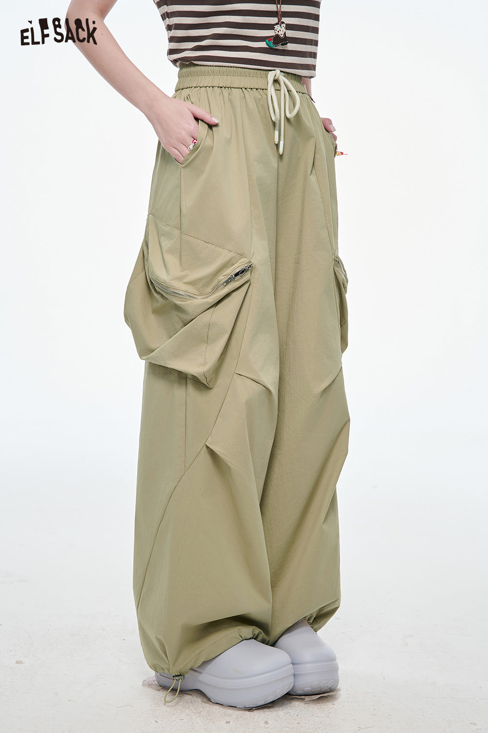 ELFSACK Solid Cargo Pants Wide Leg Pants Women Loose Casual Pockets Wide Pants