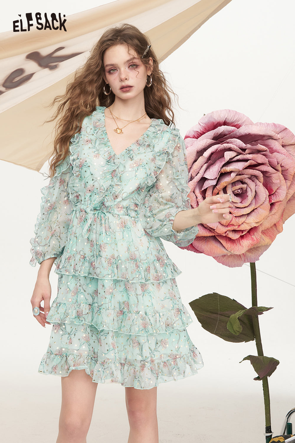 ELFSACK V-Neck Ruffled Floral Chic Dress