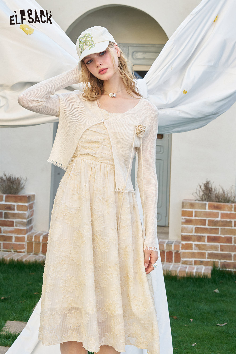 ELFSACK Flower Knitted Cardigan Camisole Dress Two-Piece Set