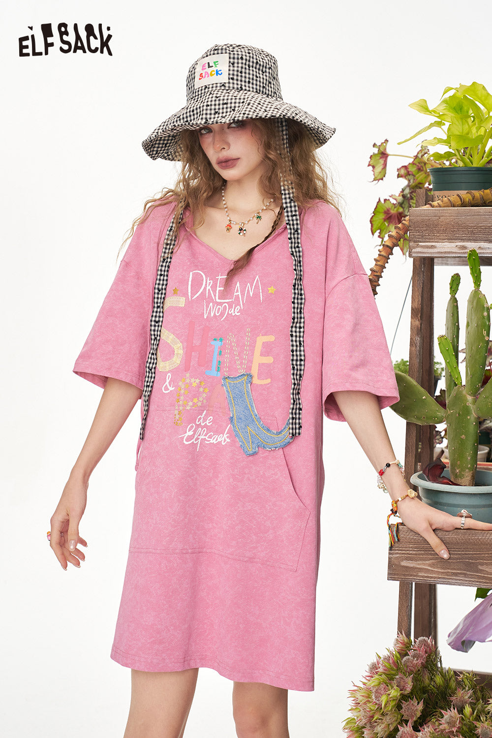 ELFSACK Letter Print V-Neck Loose Casual Hooded Dress