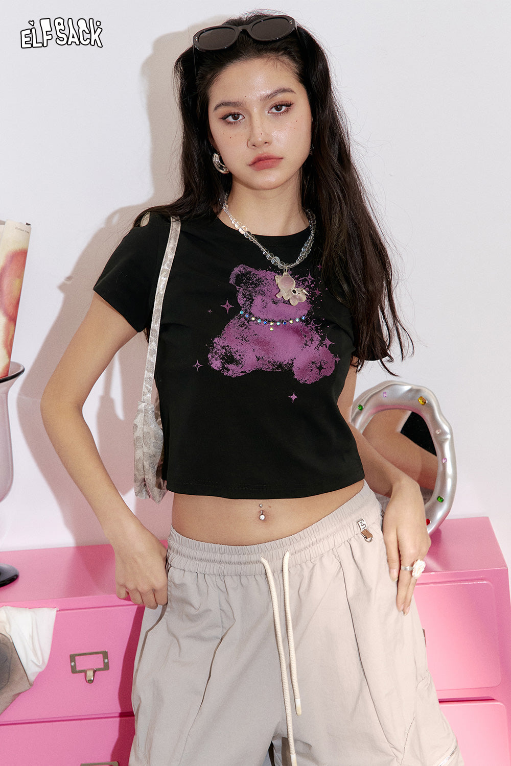ELFSACK Little Bear Printed Black Short Sleeved T-Shirt