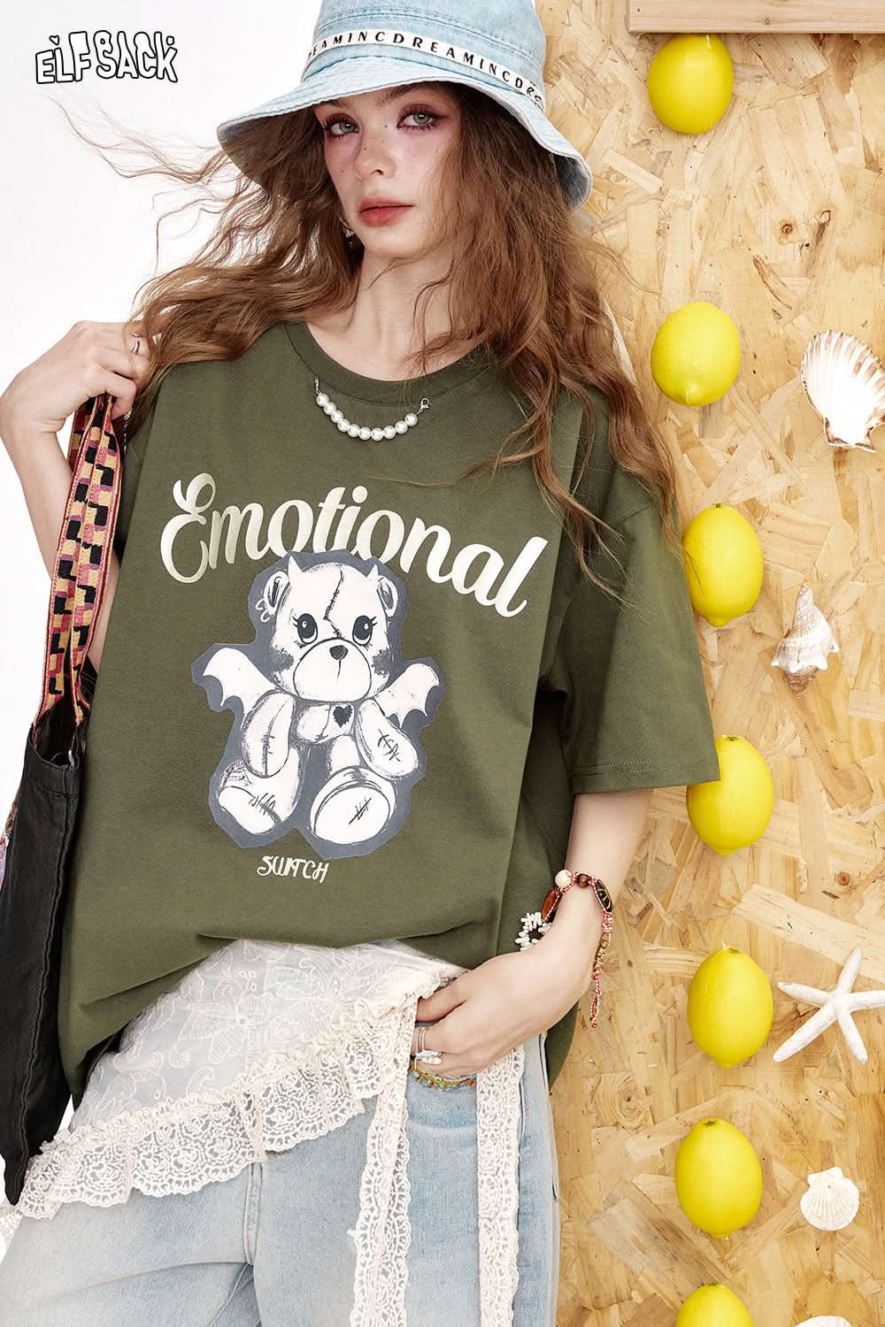 ELFSACK Rose Red Printed Short Sleeved Dopamine T-Shirt