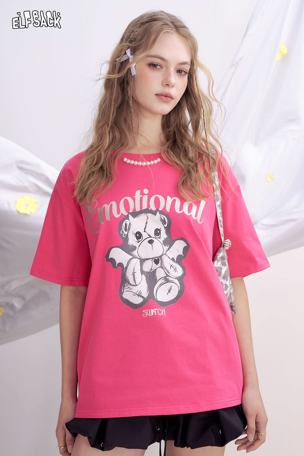 ELFSACK Rose Red Printed Short Sleeved Dopamine T-Shirt