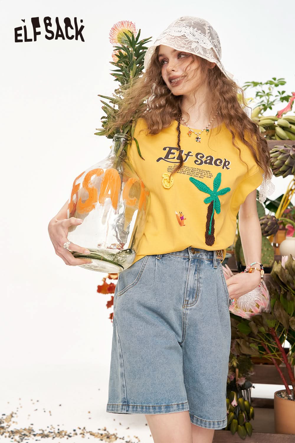 ELFSACK White Letter Three-Dimensional Printed Casual Short Sleeved T-Shirt