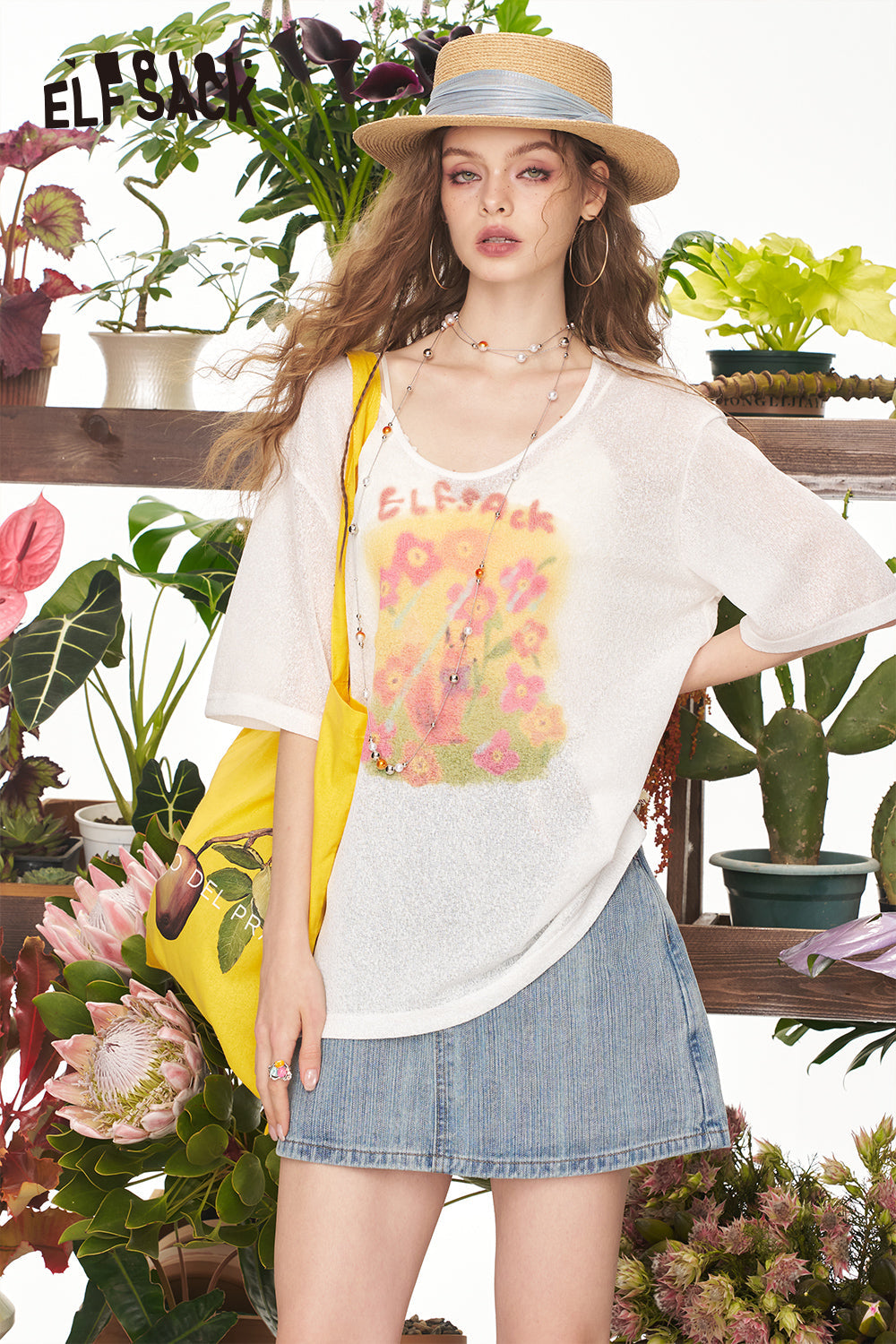 ELFSACK White Printed Casual Short Sleeve T-Shirt