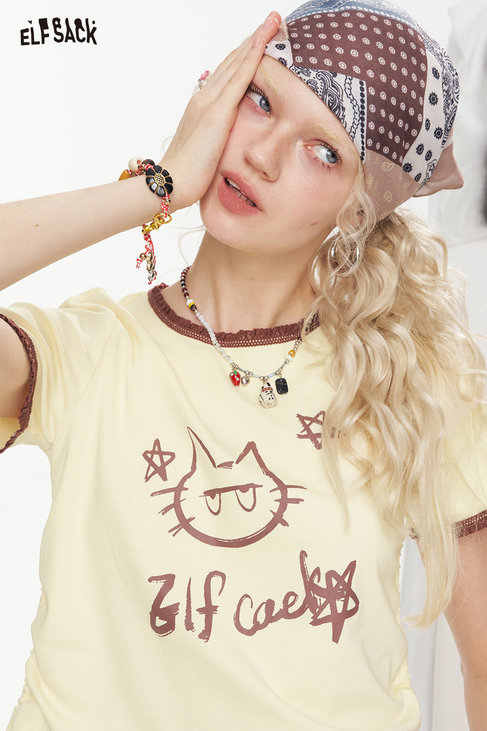 ELFSACK Letter Printed Short Sleeve Chic T-Shirt