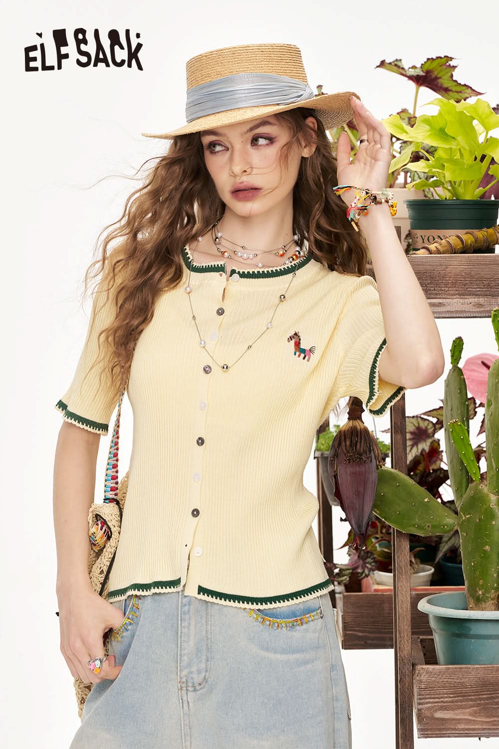 ELFSACK Y2K Little Dog Embroidered Short Sleeve Knitted Sweater