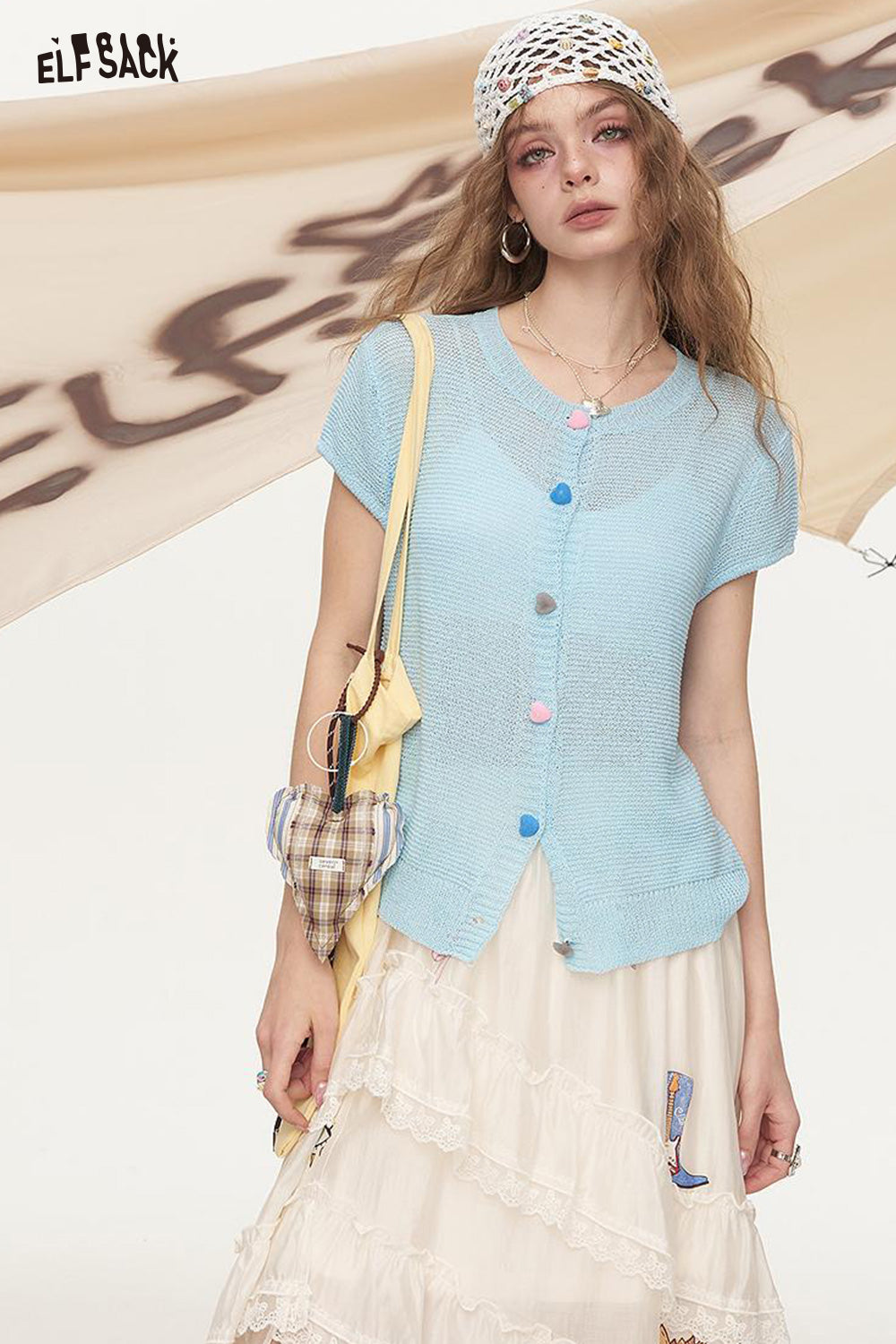 ELFSACK Love Colored Buckle Small Fly Sleeve Short Chic Sleeve Knitted Cardigan