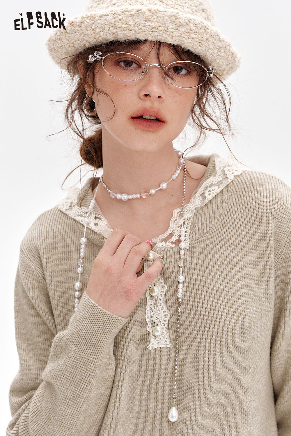 ELFSACK Sweet lace stitching hooded knitted dress