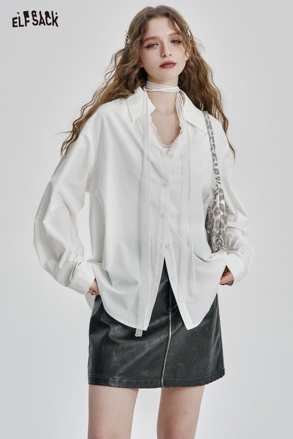 ELFSACK Elegant White V-neck Lace Splicing Loose Shirt Women Sexy Solid Top