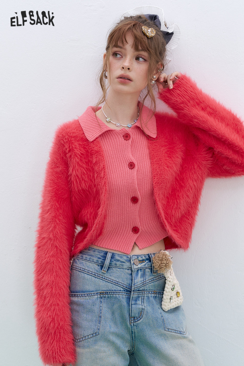 ELFSACK 2025 Spring New Arrivals Y2K Plush stitching fake two-piece sweater for women red lapel short top