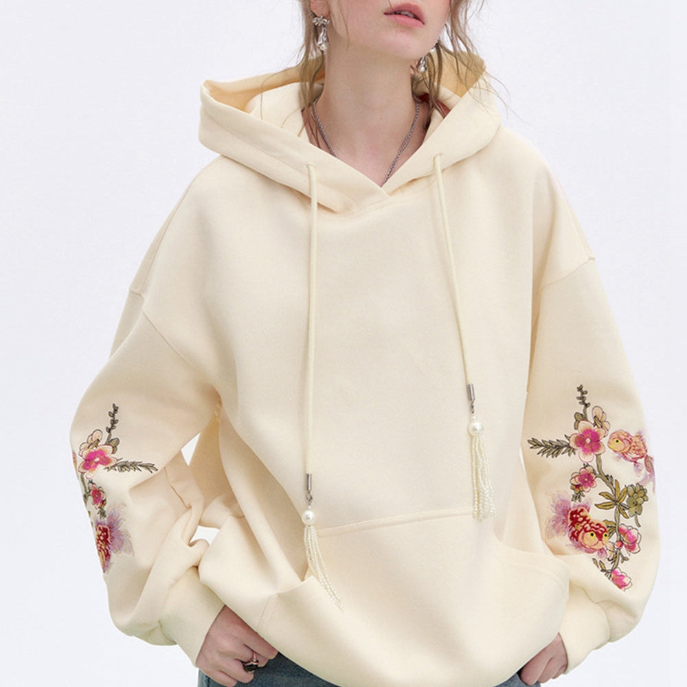 ELFSACK 2025 Spring New Arrivals Lucky Koi Embroidered Hoodie Women's Loose Casual Neo-Chinese style Top