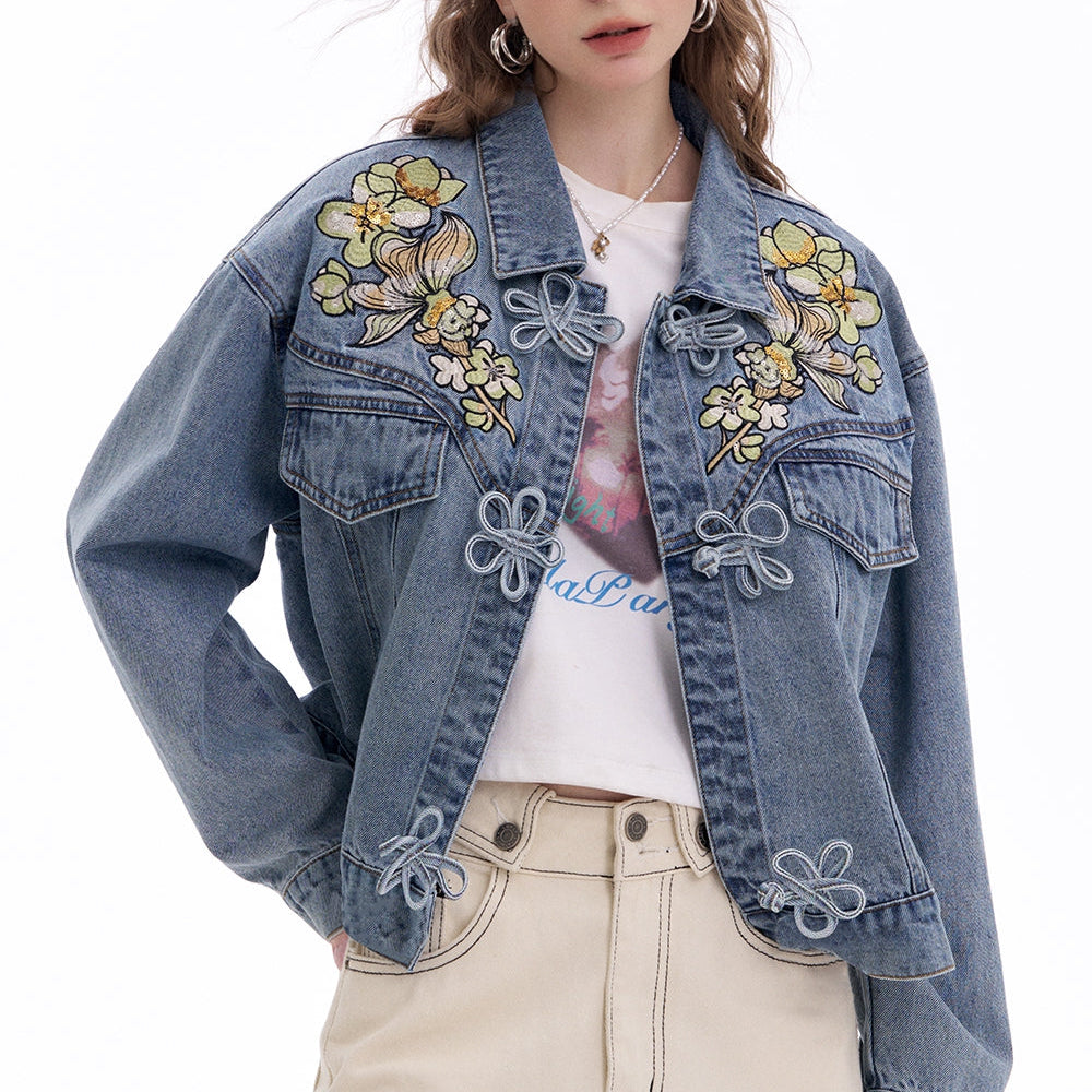 ELFSACK 2025 Spring New Arrivals Neo-Chinese style sequin embroidery flower button denim jacket Women