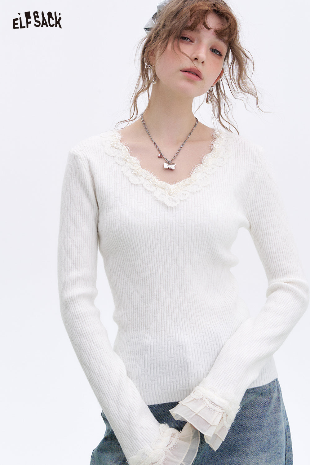 ELFSACK Basic Lace Splicing V-neck Knitted Pullover Women's Long Sleeve Korean Top