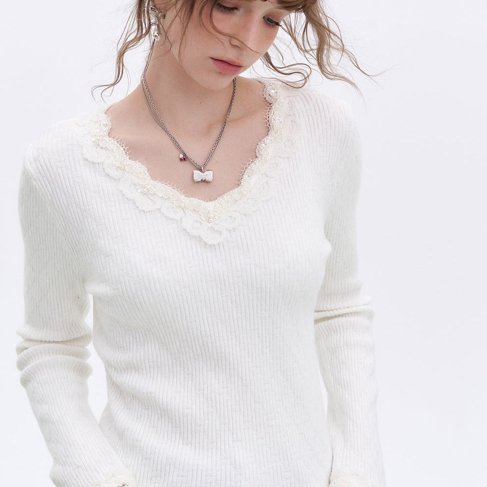 
                  
                    ELFSACK 2025 Spring New Arrivals Basic Lace Splicing V-neck Knitted Pullover Women's Long Sleeve Korean Top
                  
                