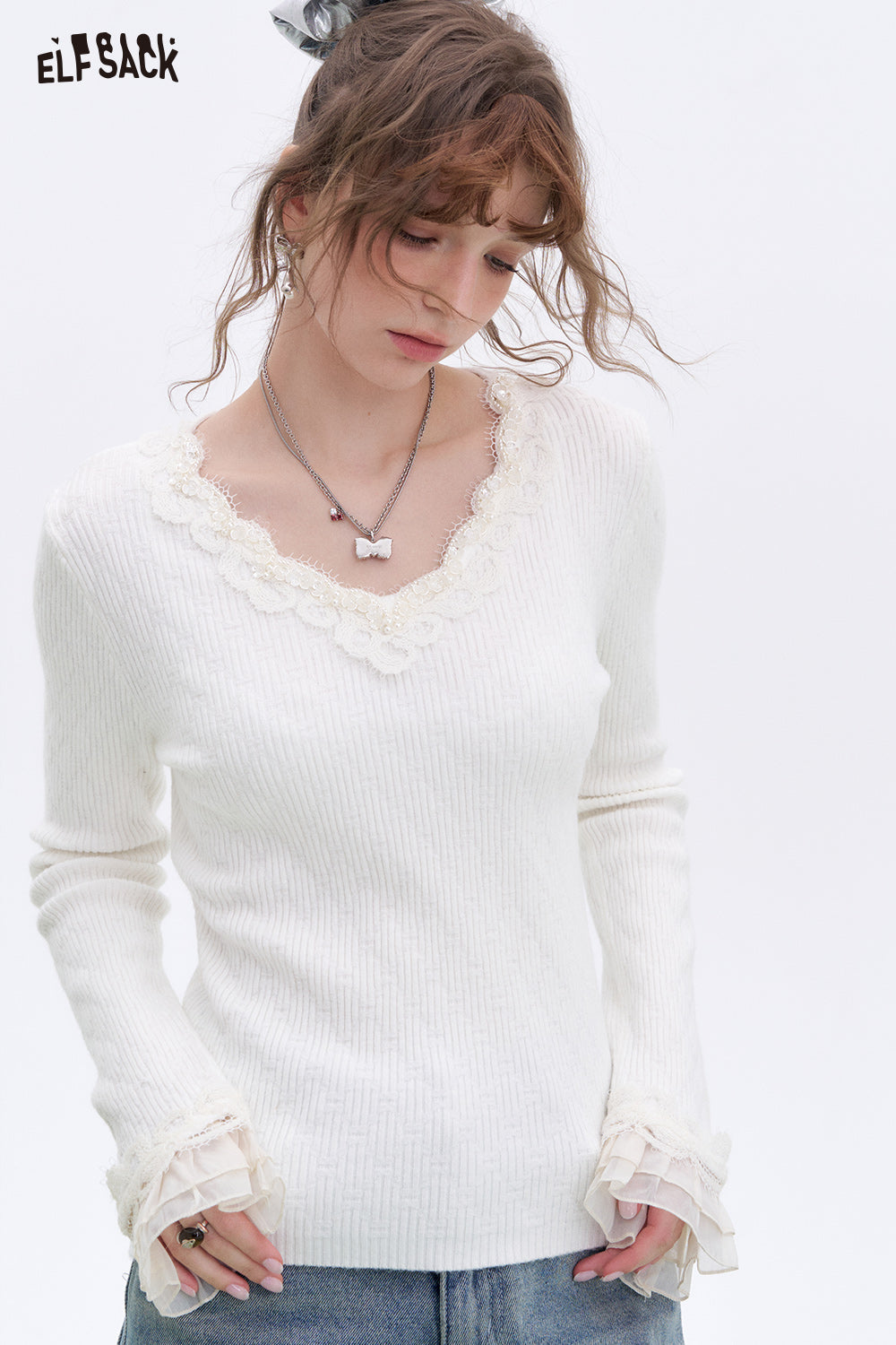 ELFSACK Basic Lace Splicing V-neck Knitted Pullover Women's Long Sleeve Korean Top