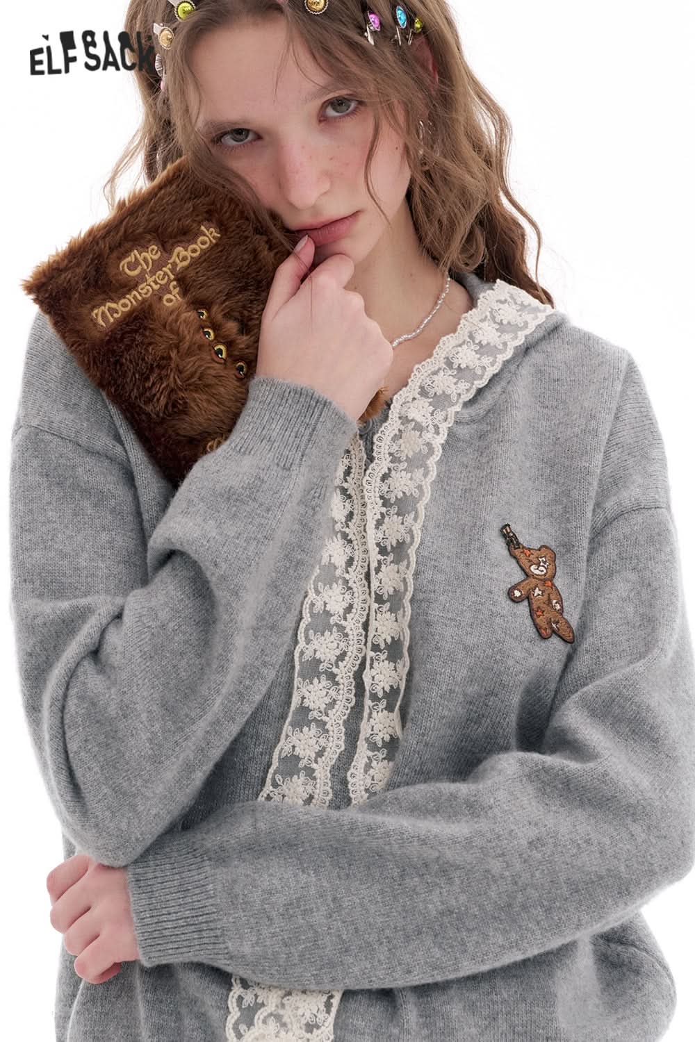 ELFSACK Korean Sweet Lace Hooded Long Sleeve White Knitted Pullover Women