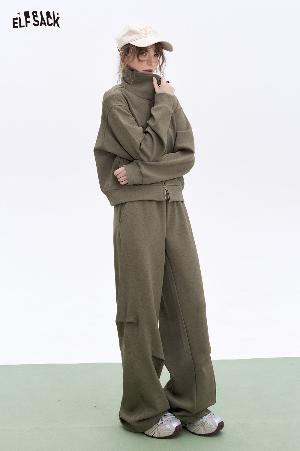 ELFSACK Casual zipper short sweatshirt cardigan trousers two-piece suit sports slim suit women