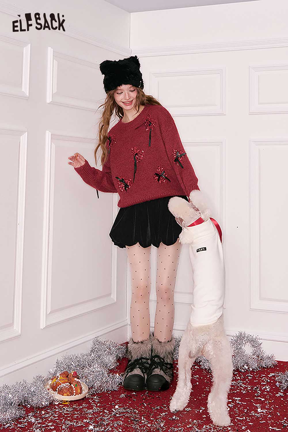 ELFSACK 3D bow embellished cropped sweater in burgundy with festive details and a playful style