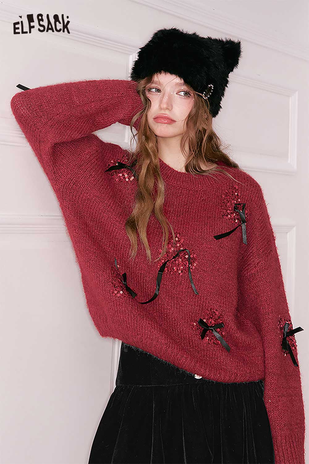 ELFSACK 3D bow embellished cropped sweater in red with delicate bow details for a trendy look