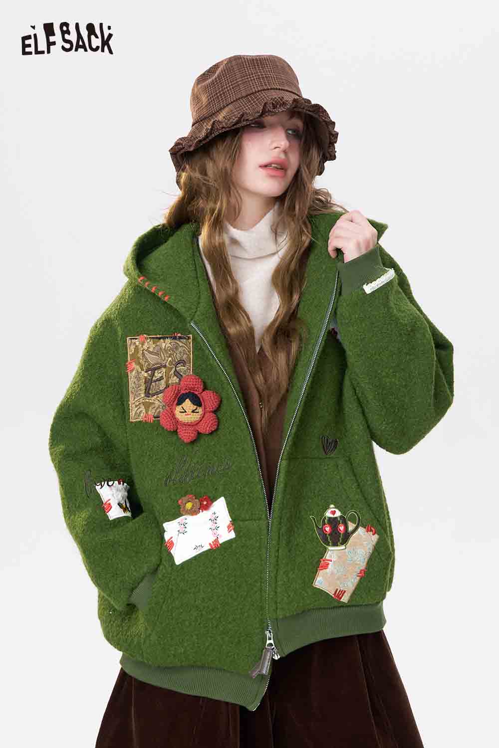 ELFSACK 3D embellished hooded coat for women in green with unique patches and a cozy style