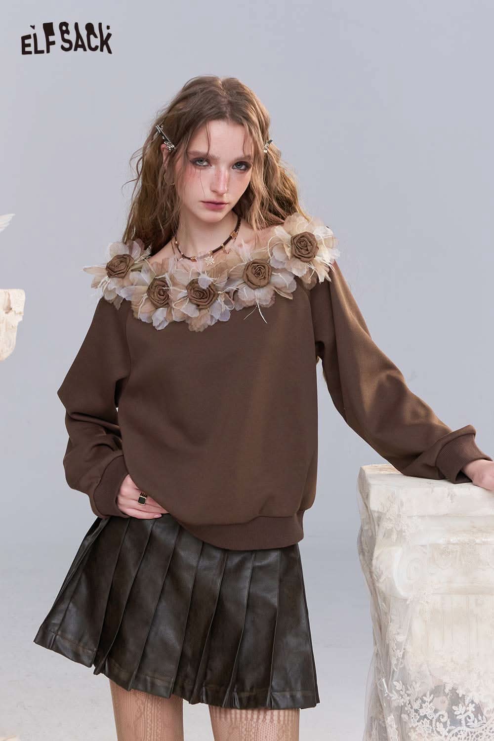 ELFSACK 3D floral applique oversized sweatshirt in brown with elegant flower detailing around the collar