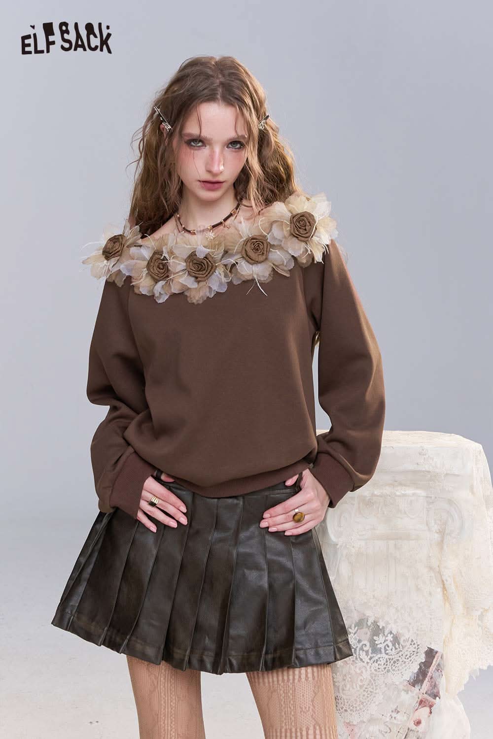 ELFSACK 3D floral applique oversized sweatshirt in brown with floral detail on neckline