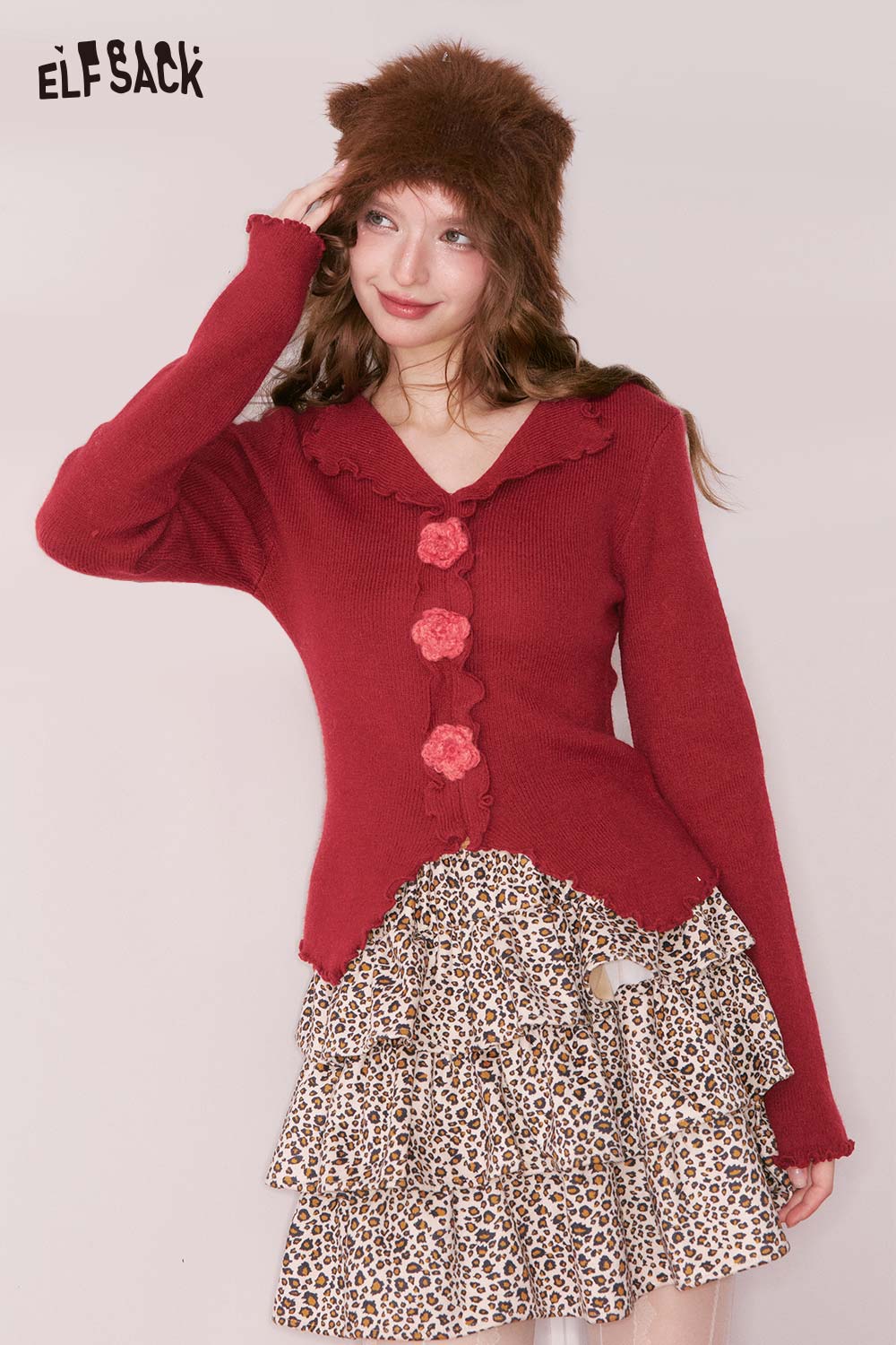 Stylish 3D flower knitwear for women by ELFSACK featuring a cozy design and ruffled edges