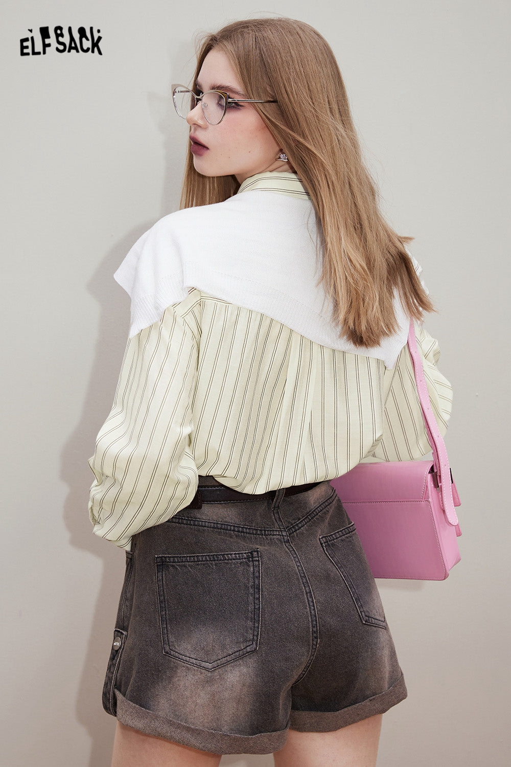 ELFSACK [Free shawl] Casual striped shirt in early spring, old money style outfit